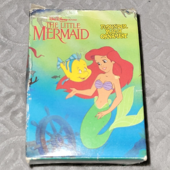 1988 Vintage LITTLE MERMAID FLOUNDER McDonald's Christmas Ornament - Picture 5 of 11